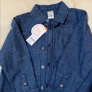 NWT Long sleeve shirt. Size 4T, Gymboree